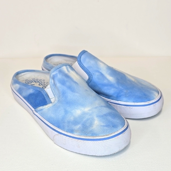Lugz Shoes - Lugz Blue and White Sneakers with Slip-On Design and Casual Look